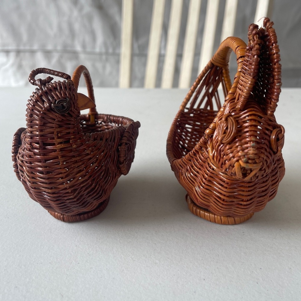 Vintage Miniature Wicker Animal Basket Set Chicken Hen and Rabbit Bunny Easter